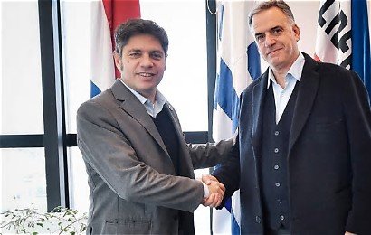 Kicillof se reunió con Yamandú Orsi y volvió a hablar de la estrategia electoral del peronismo