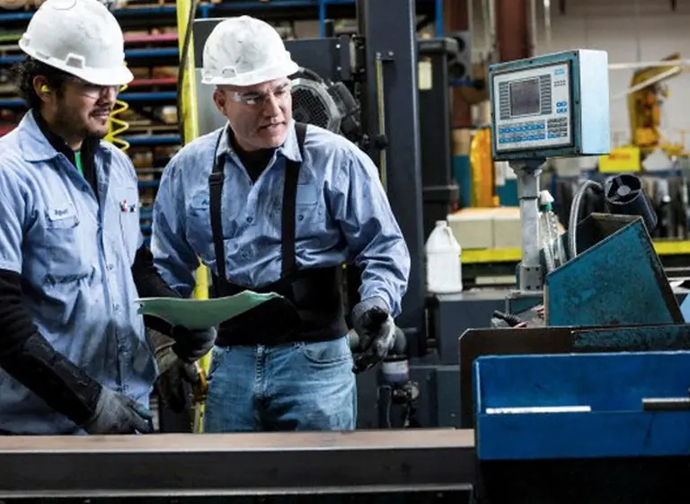 Crece el pesimismo industrial: empresarios prevén menor producción y empleo en los próximos meses